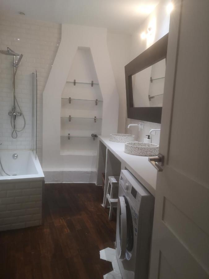 Appartement Proche Centre Ville, Port, Et Mont Faron Тулон Экстерьер фото